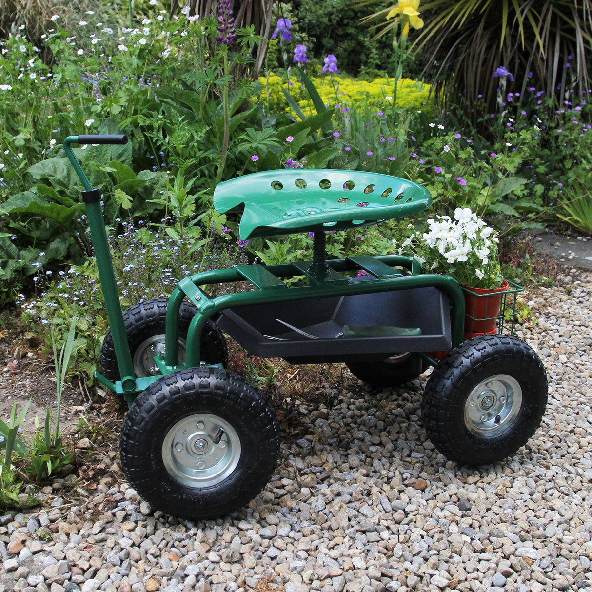 Fahrbarer Gartensitz mit Werkzeugfach und Korb